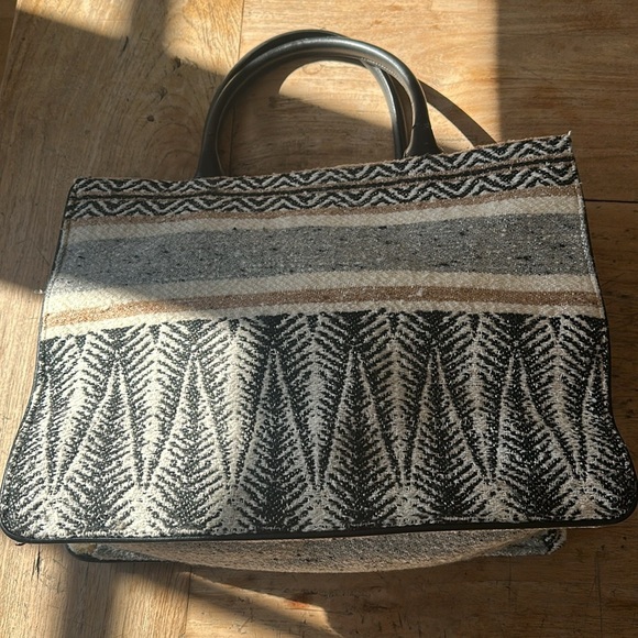 Maje Striped Wool Tote – French Boho Chic Shoulder Bag - Picture 10 of 13